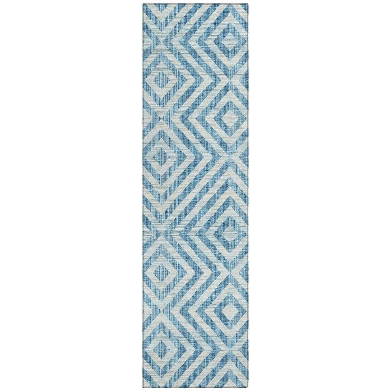 Machine Washable Indoor/ Outdoor Chantille Geo Diamond Rug