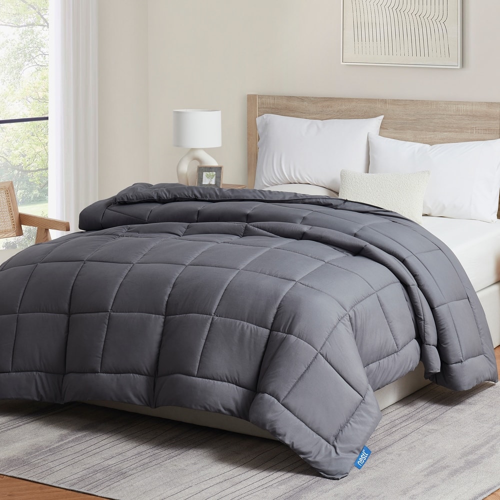 Empyrean All Season Lightweight Down Alternative Comforter