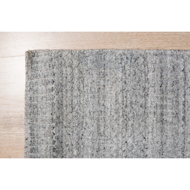 Handloom Wool Silver Contemporary Transitional Super Grass Rug - Modern Elegance and Luxurious Comfort