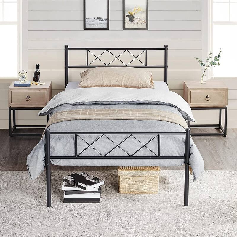 Traditional Powder Coated Slatted Metal Platform Bed