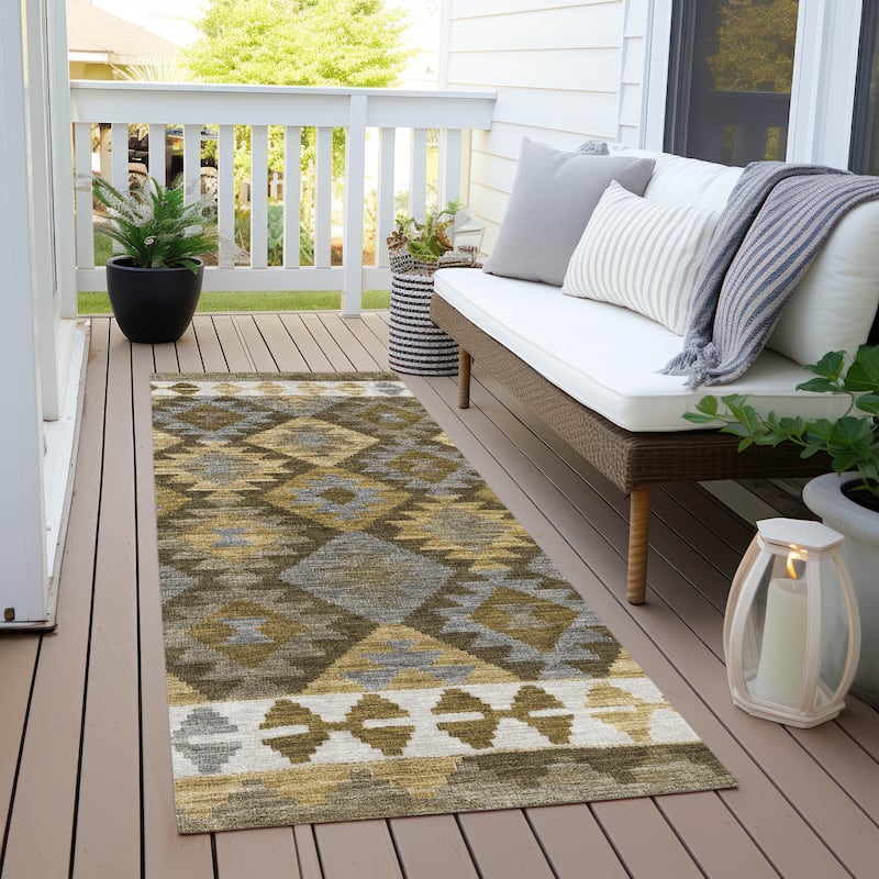 Machine Washable Indoor/ Outdoor Boho Global Chantille Rug - Brown - 2'3" x 7'6" - Runner