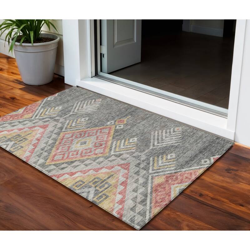 HomeRoots Southwestern Transitional Rectangle Outdoor Rug - 3' x 5'