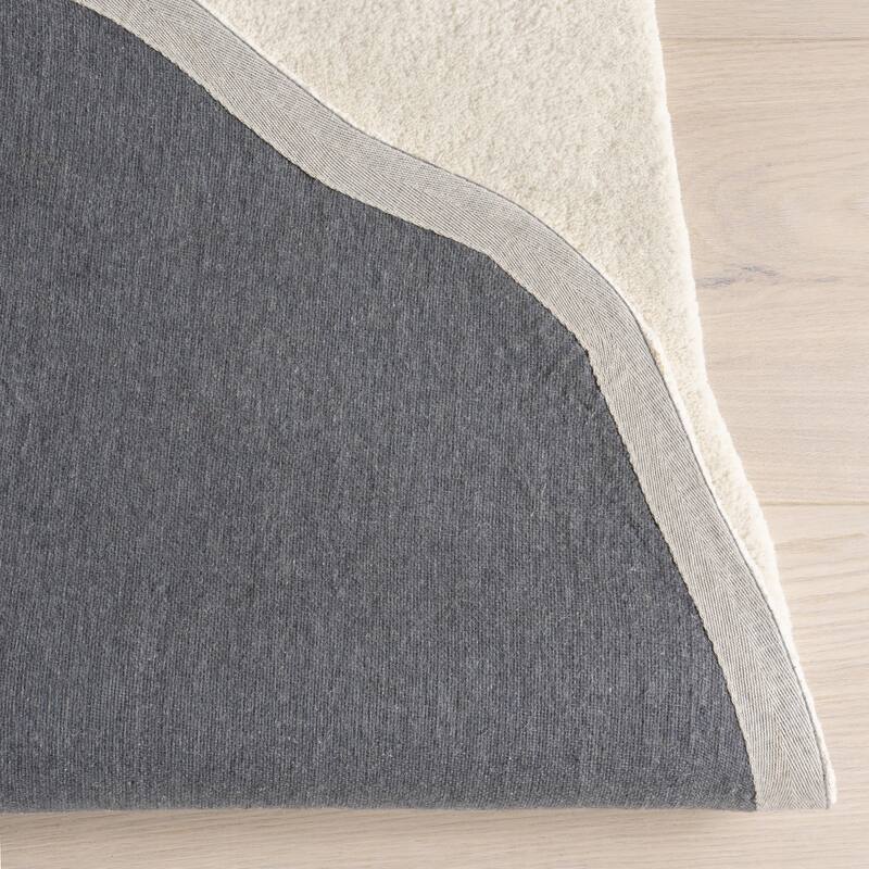 Clementime Modern Wool Area Rug