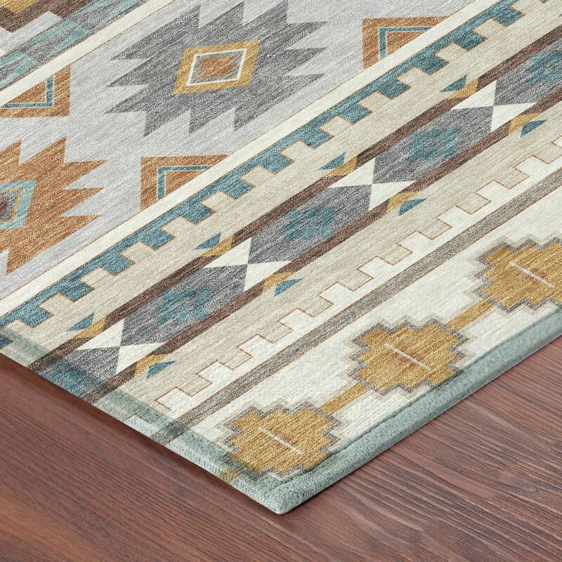 Machine Washable Indoor/ Outdoor Modern Ottawa Chantille Rug