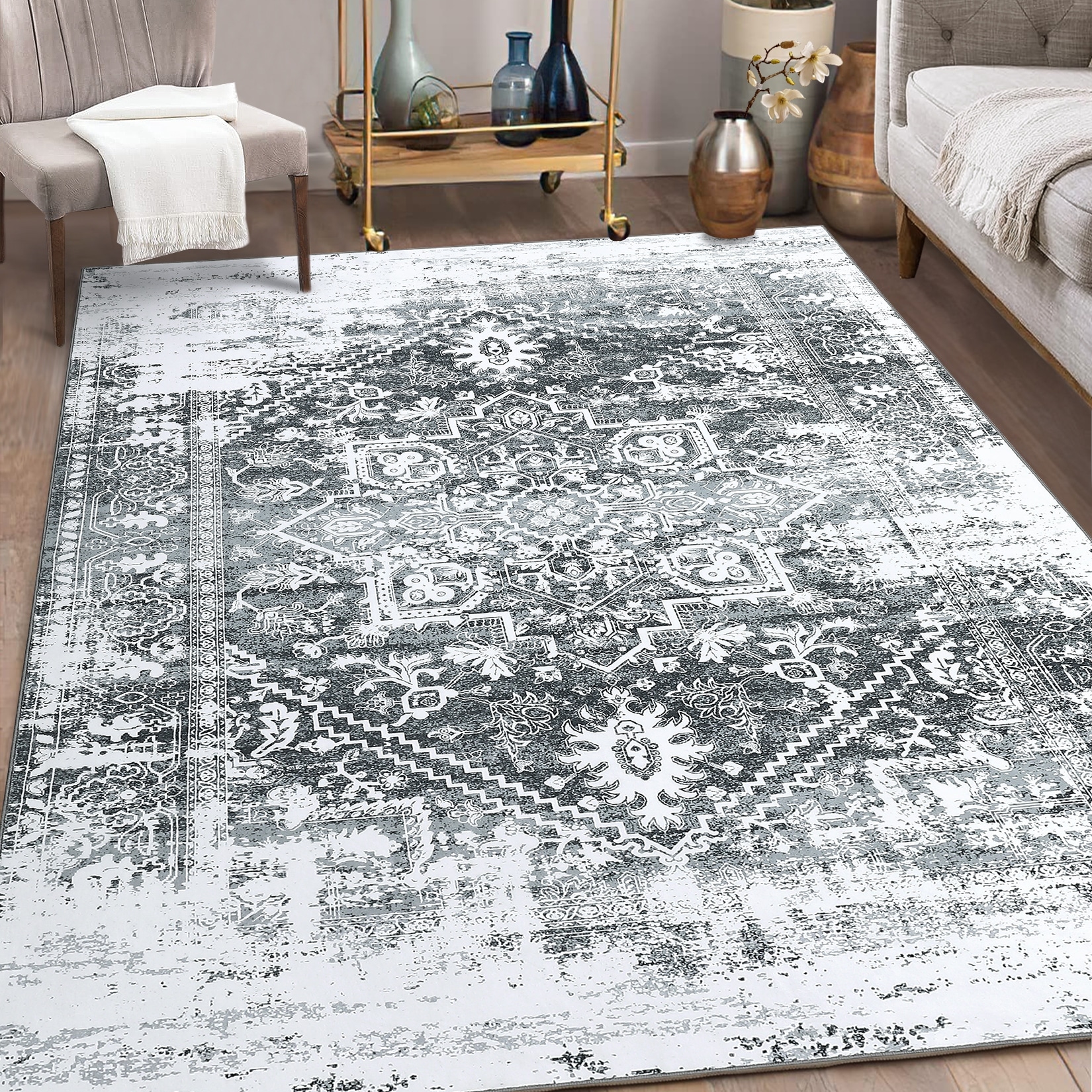 Garvee Faded Medallion Floral Machine Washable Area Rug