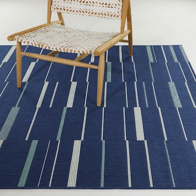 Hugo Modern Stripe Indoor/Outdoor Area Rug