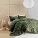 Wonderful Diamond Velvet 3 Piece Quilt Set