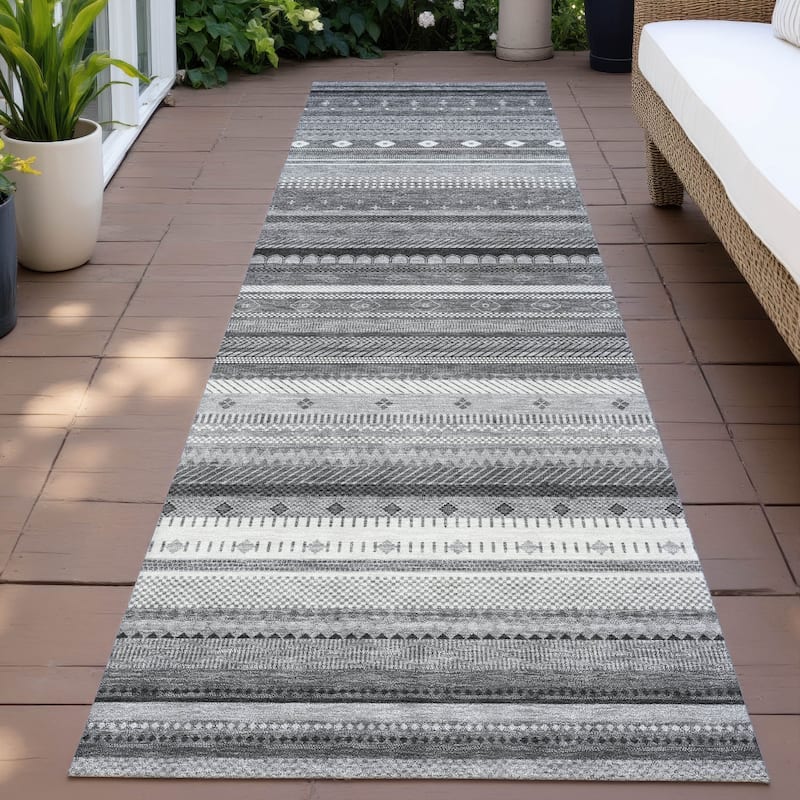 Machine Washable Indoor/Outdoor Boho Stripes Chantille Rug - Gray - 2'3" x 7'6"