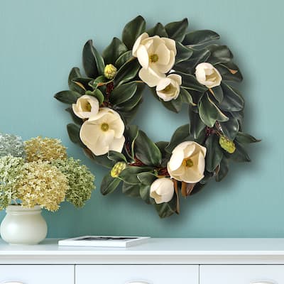 Veranda Magnolia Wreath 24"