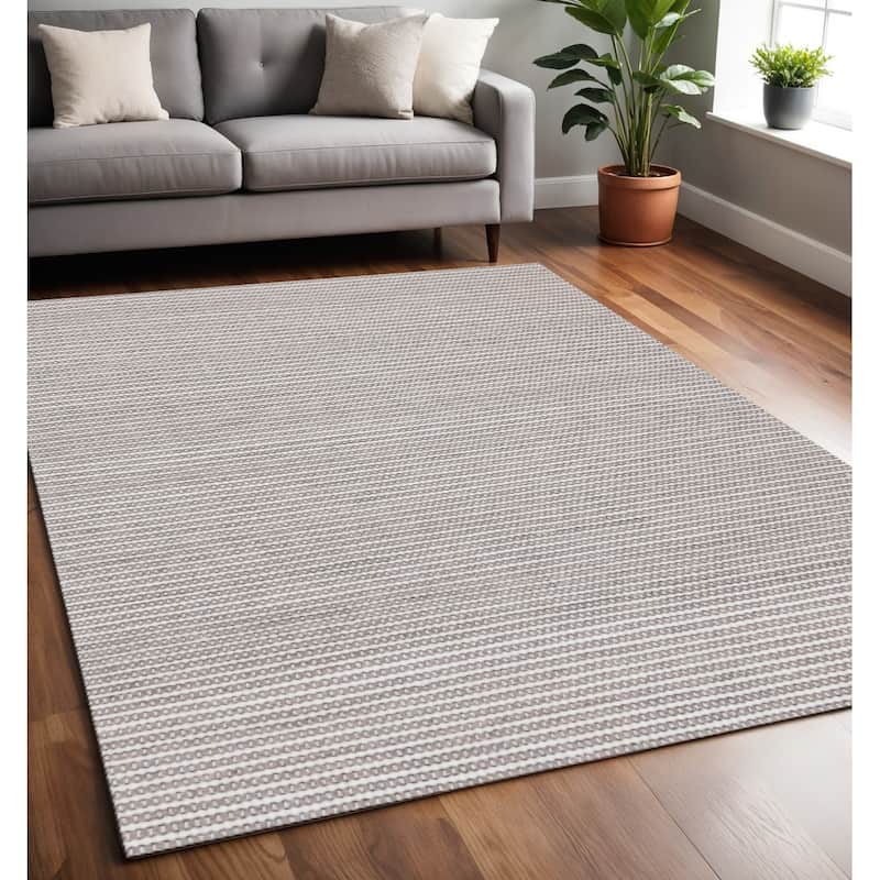 HomeRoots Geometric Modern Rectangle Area Rug - 5' X 8' - 5' X 8'