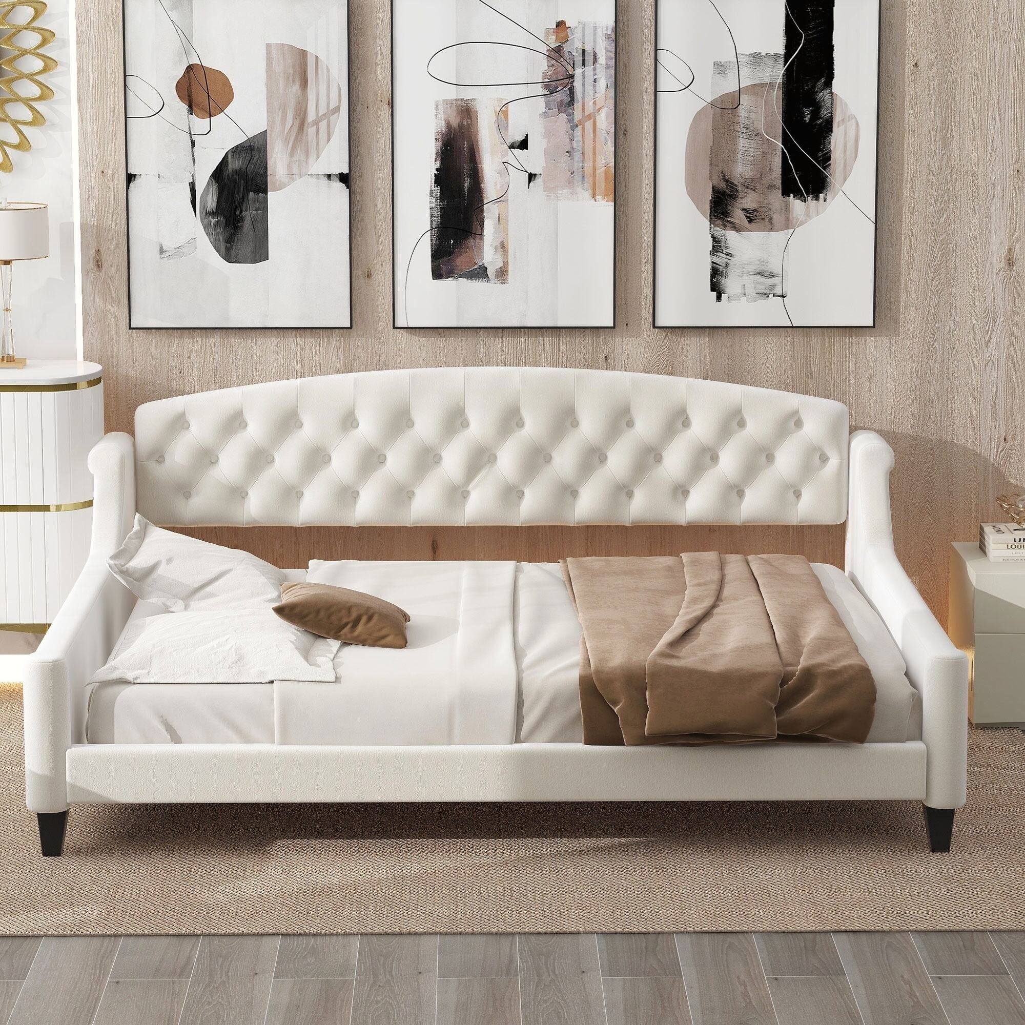 Full Size Modern Luxury Tufted Button Daybed for Any Living Space