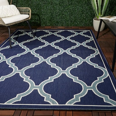 Amalie Trellis Indoor/Outdoor Area Rug