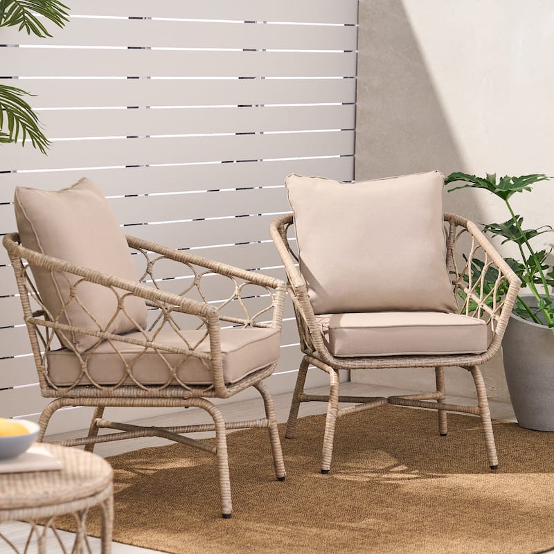 Club Chair, A Stylish and Comfortable Outdoor Seating