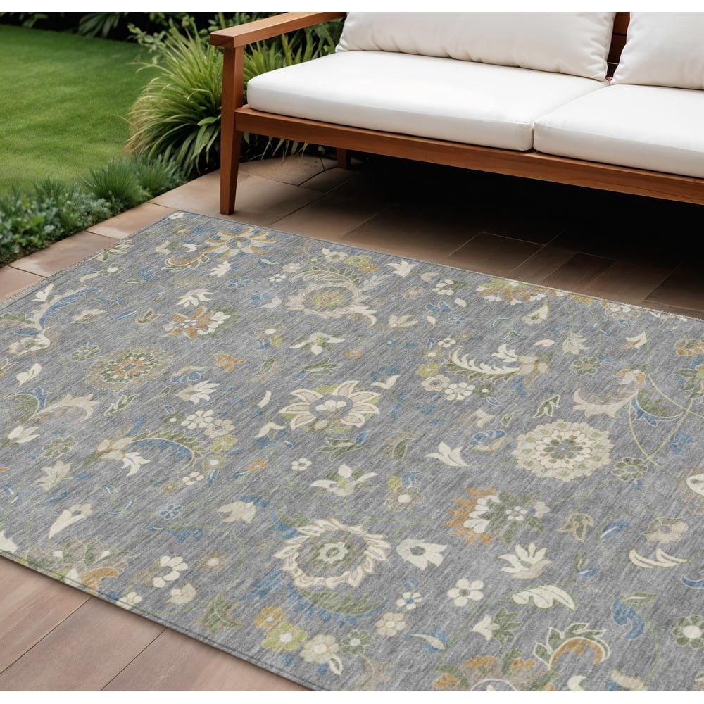 HomeRoots Floral Transitional Rectangle Outdoor Rug