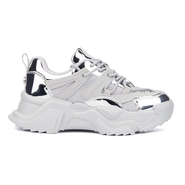 Olivia Miller Women's Zenith Low Top Sneakers - Bed Bath & Beyond