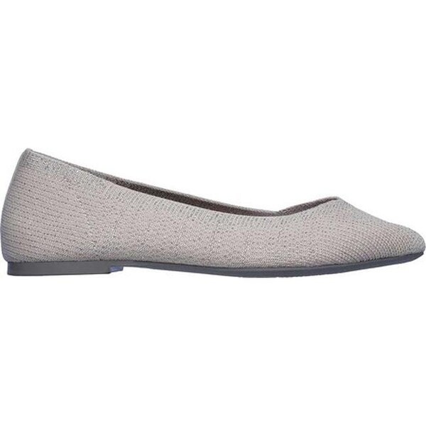 Skechers skokie sales