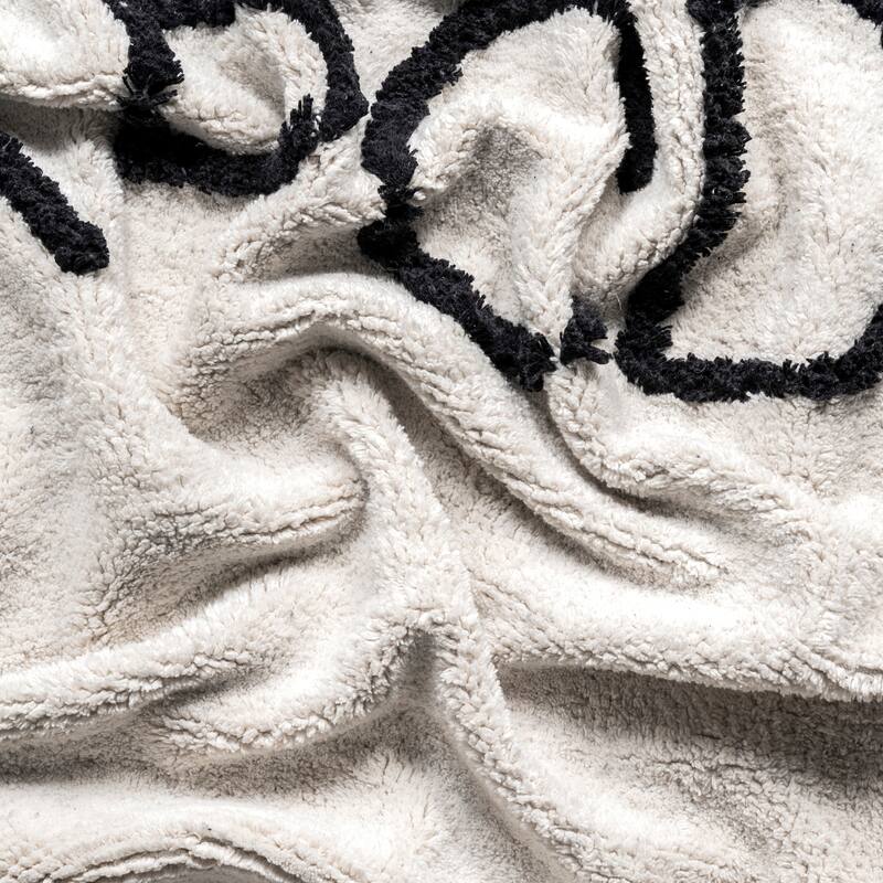 Nuloom Alphabet SpinClean Washable Round Rug
