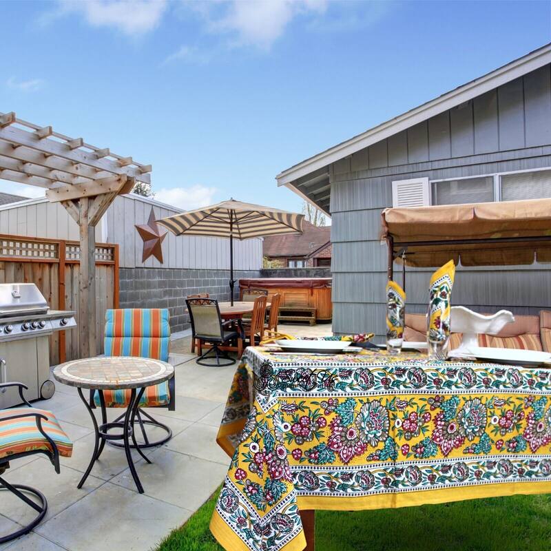 Luxuriant Floral Cotton French Country Tablecloth Collection - 72 x 72 In - Yellow