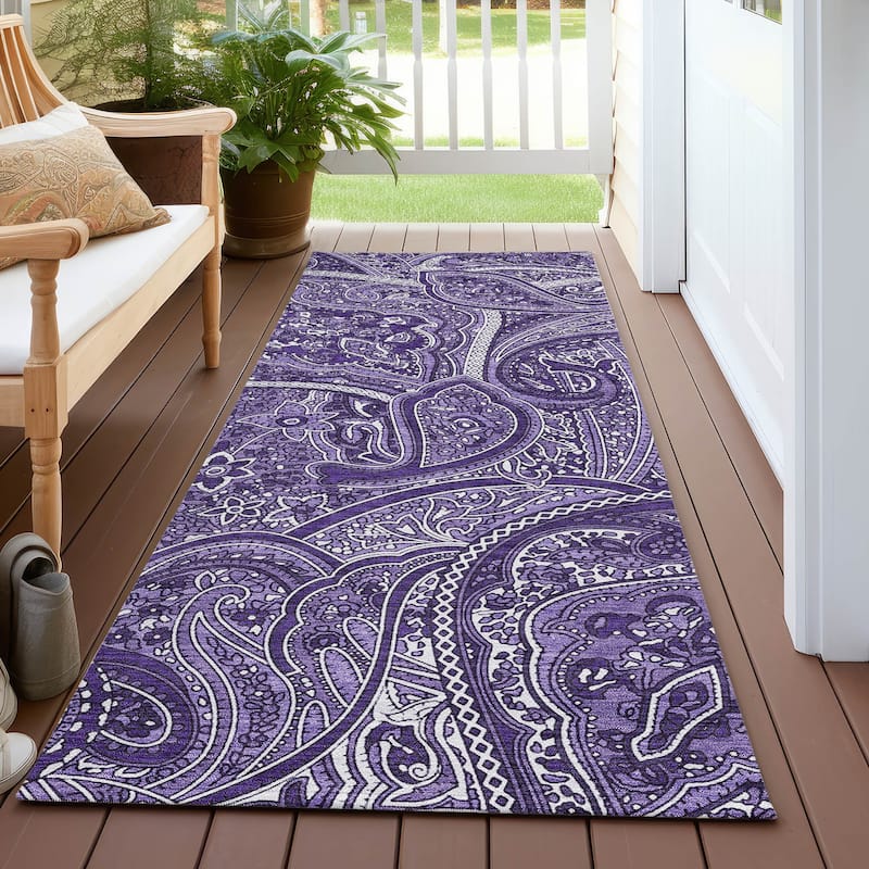 Machine Washable Indoor/ Outdoor Chantille Traditional Paisley Rug