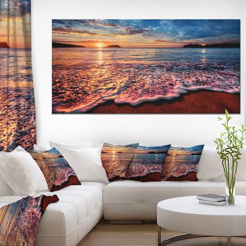 Designart 'Peaceful Evening Beach View' Seascape Canvas Art Print