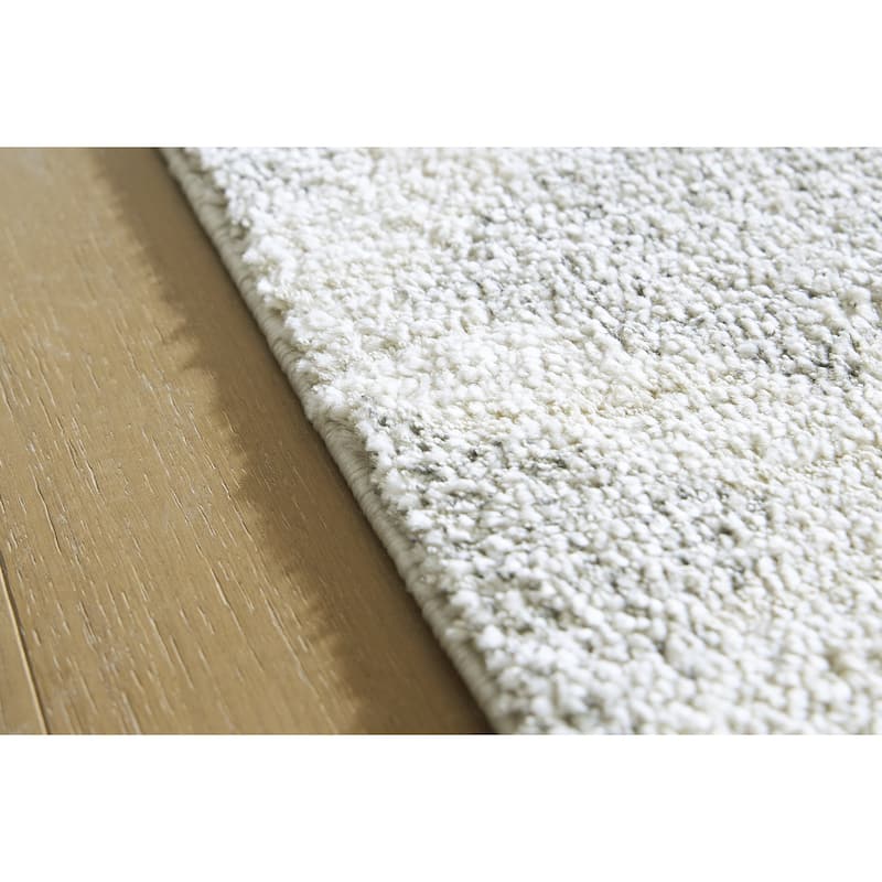 Signature Design by Ashley Unawick Gray/Beige Rug