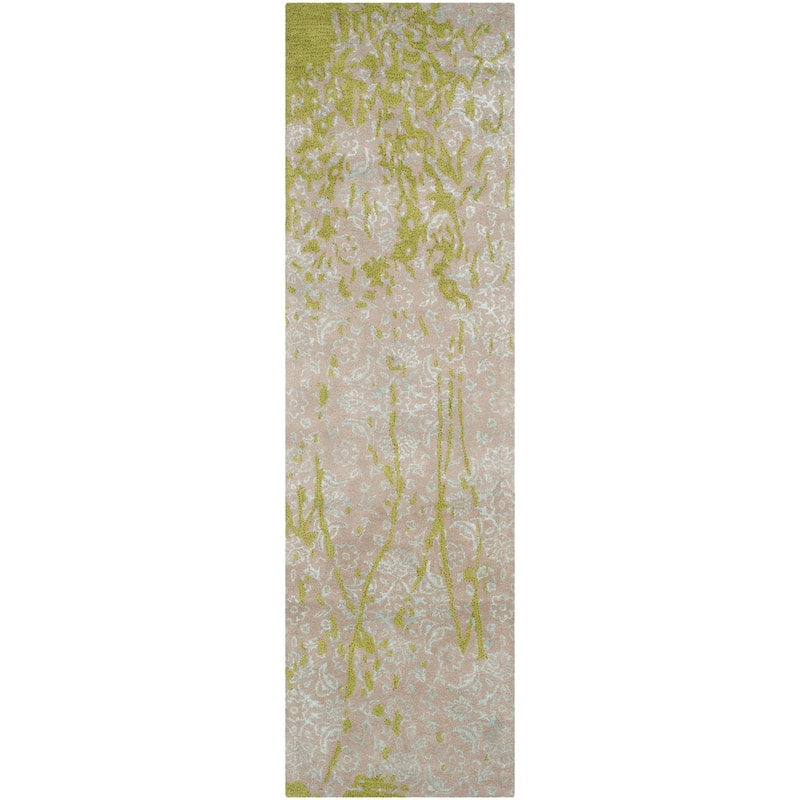 SAFAVIEH Handmade Bella Fitnat Modern Floral Wool Rug