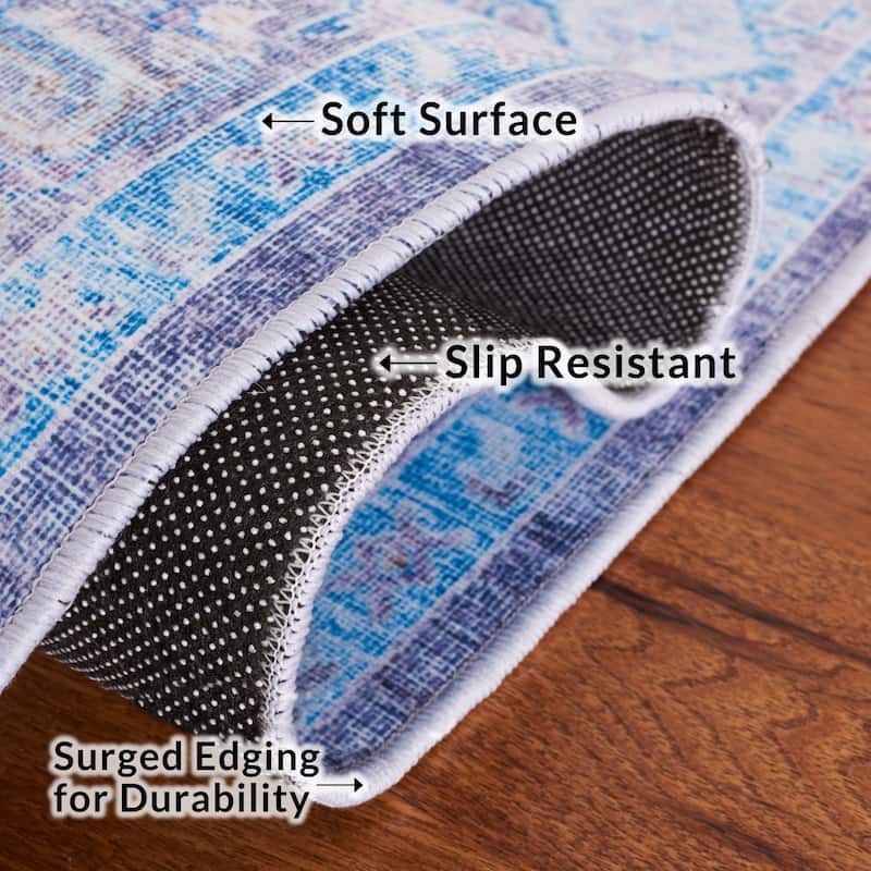 SAFAVIEH Tucson Machine Washable Slip Resistant Dena Oriental Distressed