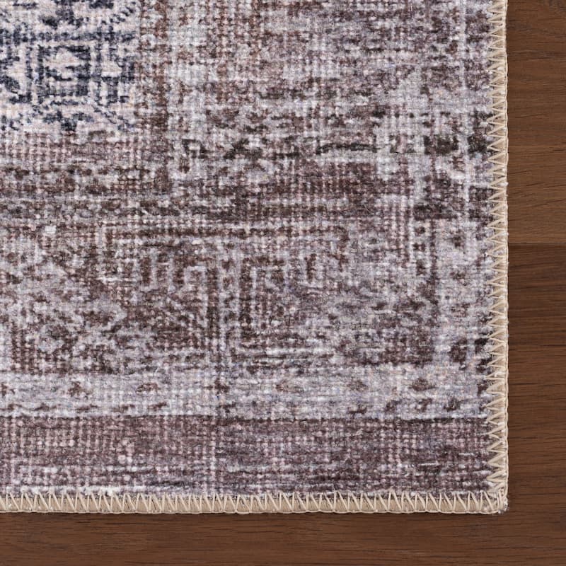 Nuloom Alveris Vintage & Distressed Washable Rug