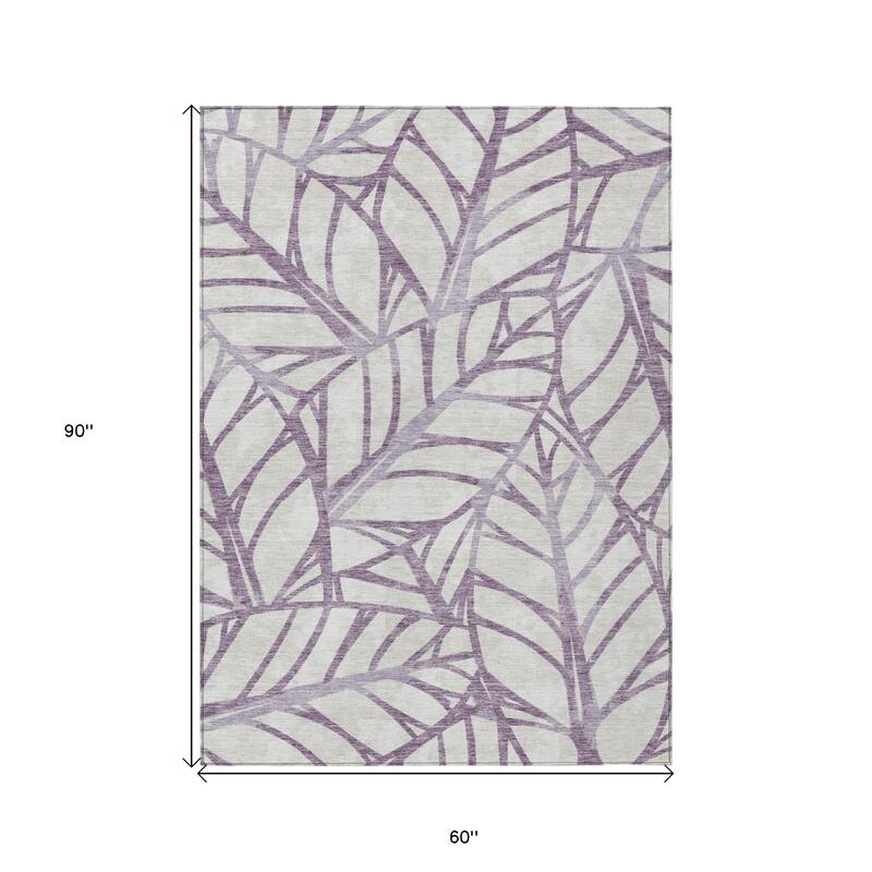 HomeRoots Floral Transitional Rectangle Outdoor Rug