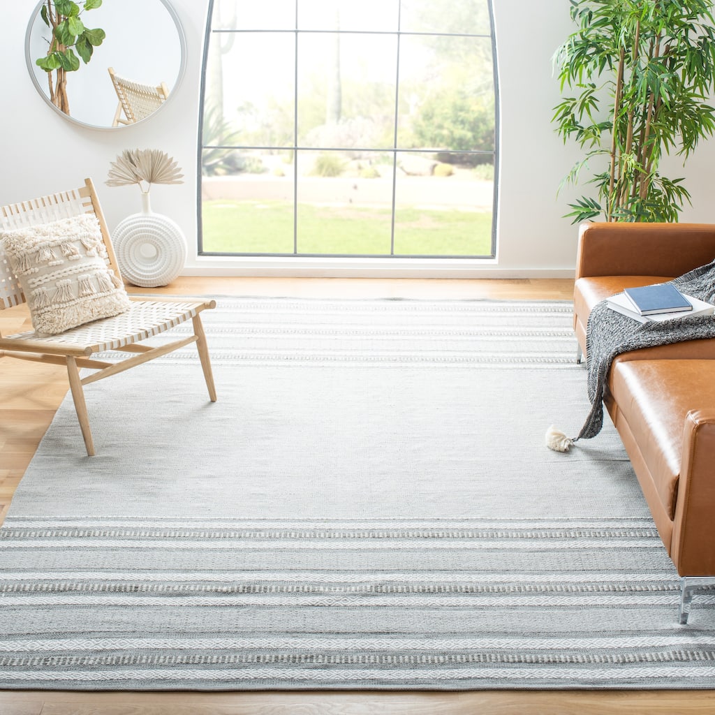 SAFAVIEH, Handmade Montauk Amalie Stripe Cotton Flatweave Rug