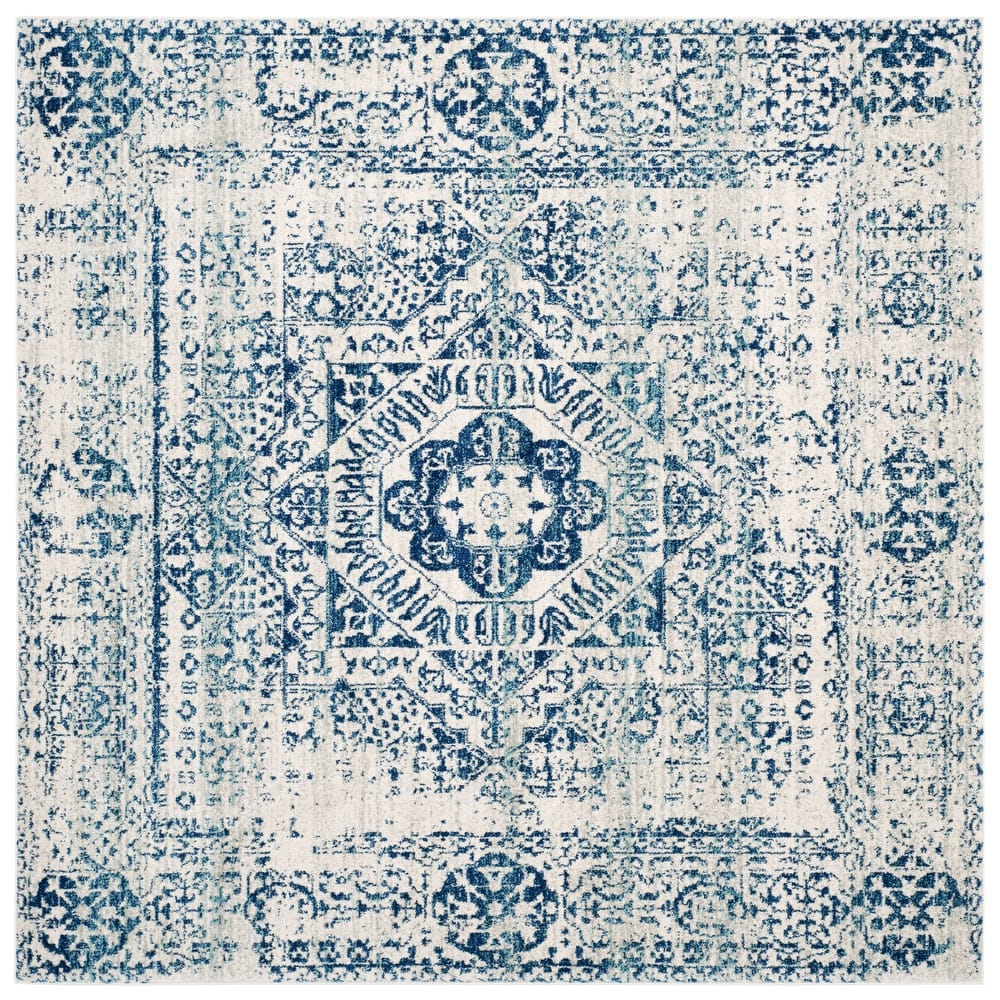 SAFAVIEH Evoke Gioia Vintage Boho Medallion Distressed Rug