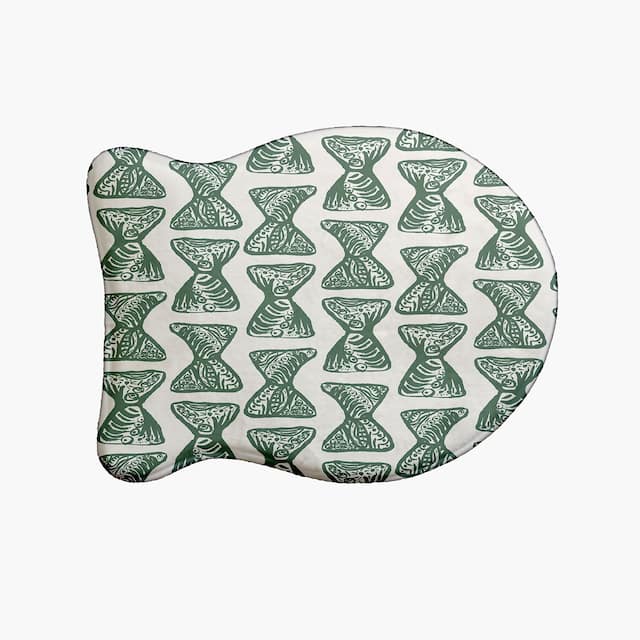 Bongo Rhythm Pet Feeding Mat for Dogs and Cats - Green - 19" x 14"-Fish