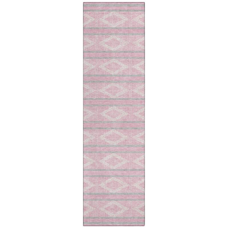 Machine Washable Indoor/ Outdoor Diamond Stripe Chantille Rug