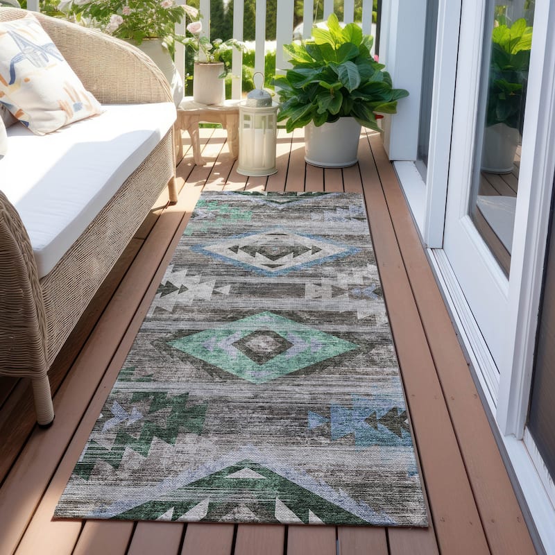 Machine Washable Indoor/ Outdoor Chantille Boho Global Rug - Brown - 2'3" x 7'6"