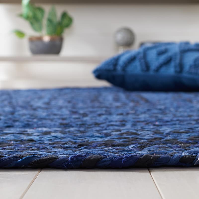 SAFAVIEH, Handmade Braided Teodora Country Cotton Rug