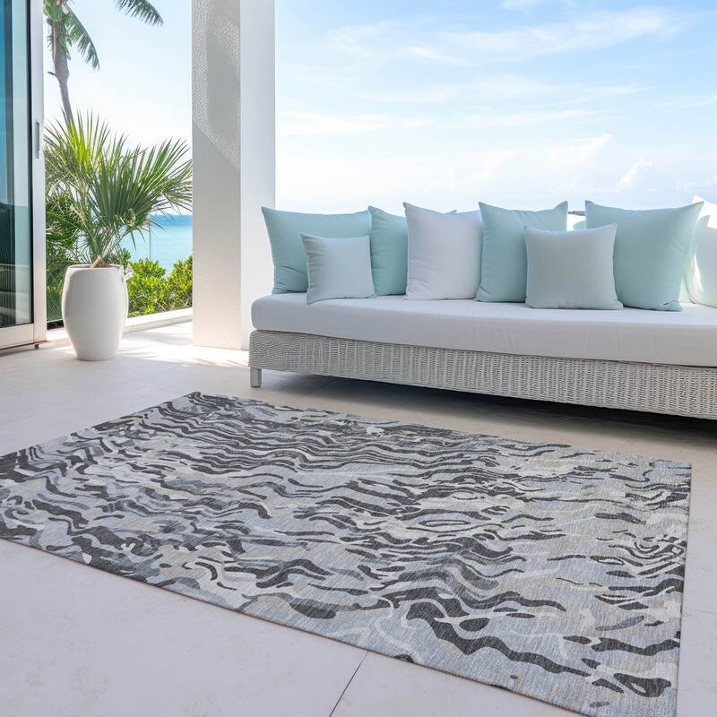 Machine Washable Indoor/ Outdoor Abstract Flow Chantille Rug