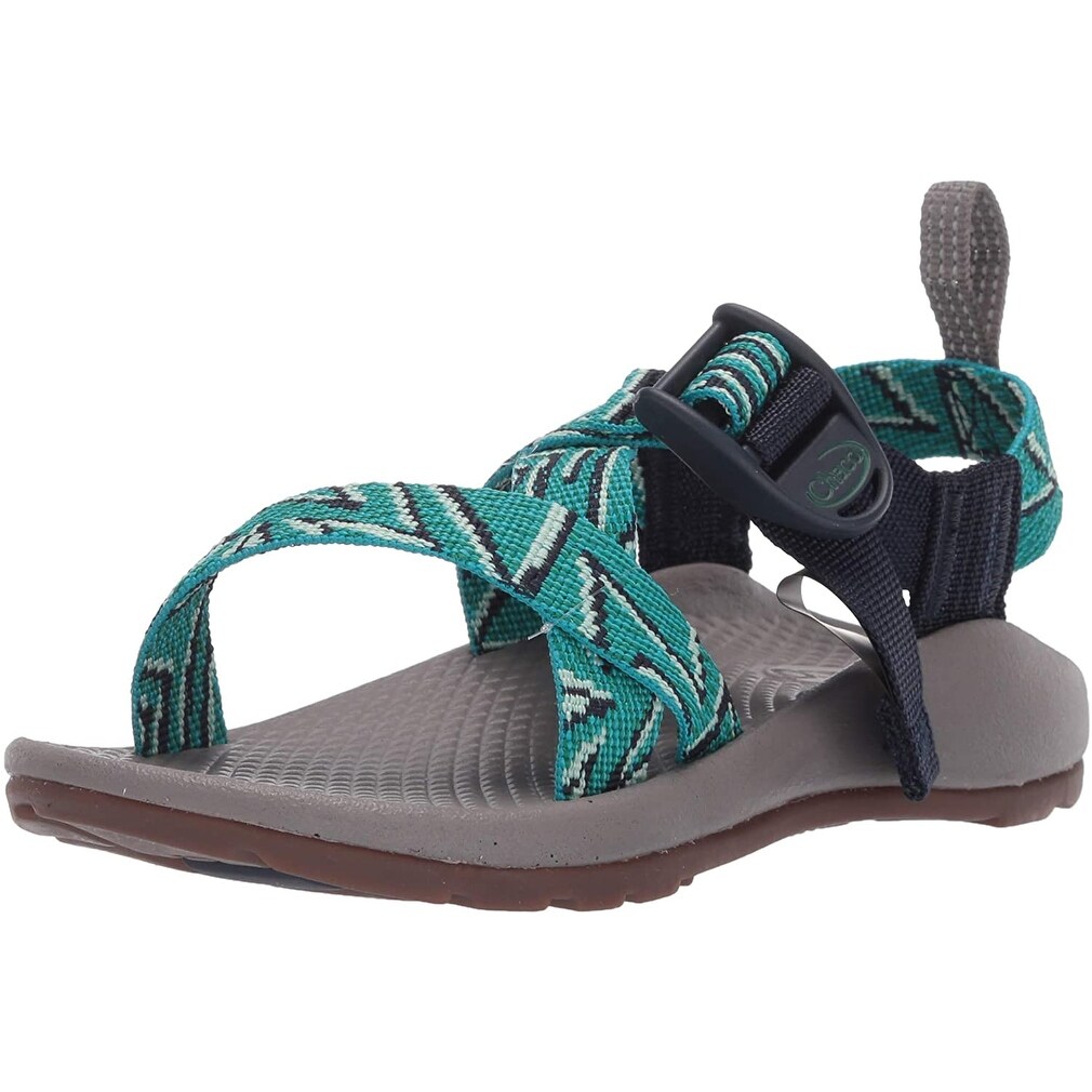 cheap kids chacos