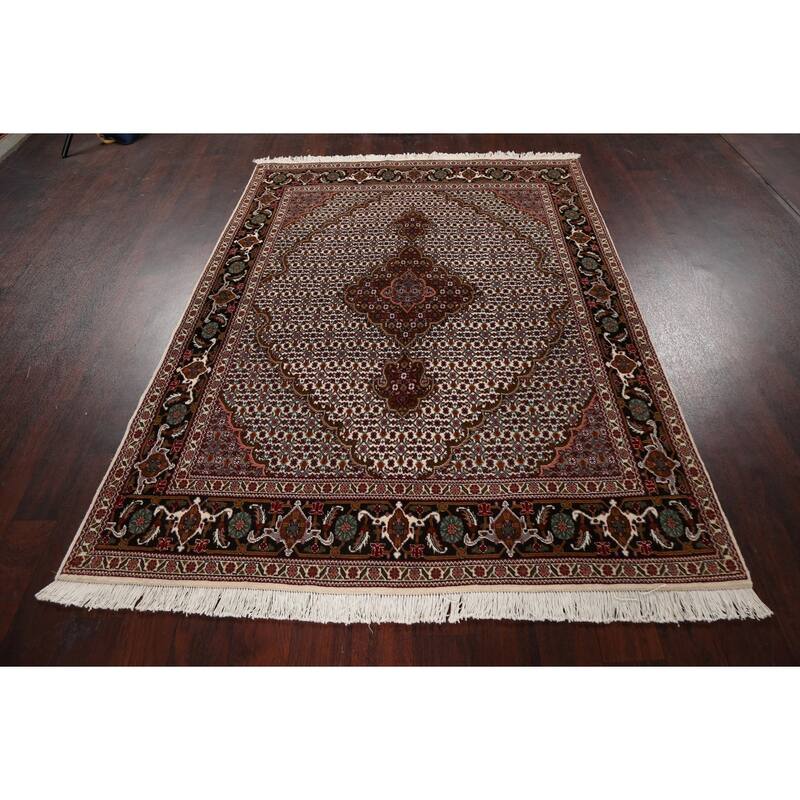 Vegetable Dye Wool/ Silk Tabriz Mahi Persian Area Rug Hand-knotted - 5'0" x 6'10"