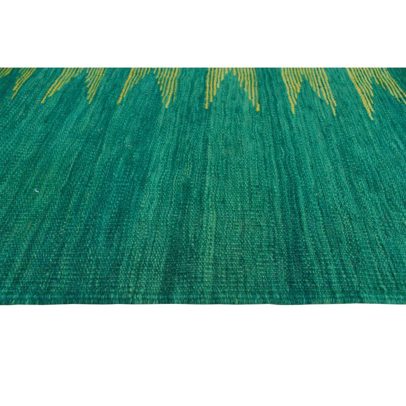 Modern Flatweave Aubriell Green/Gold Rug - 5'8" x 7'8"