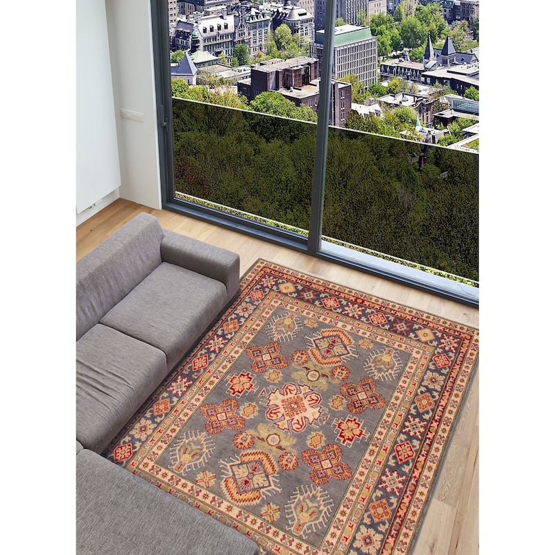 ECARPETGALLERY Hand-knotted Uzbek Ghazni Grey Wool Rug - 5'0 x 6'5