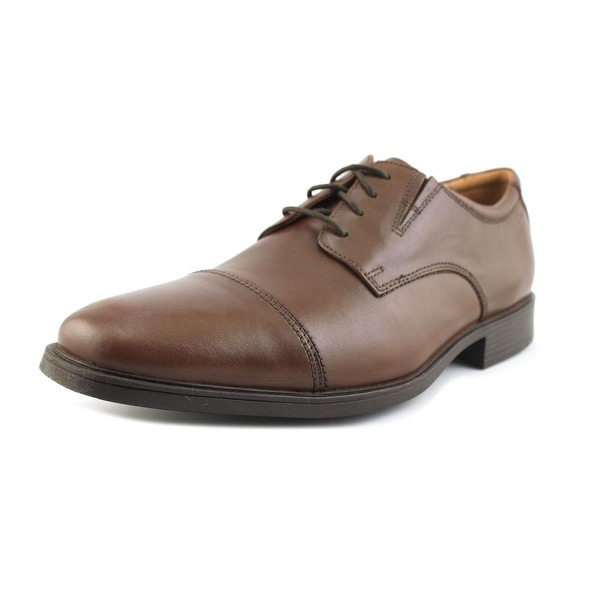 clarks tilden cap toe oxford