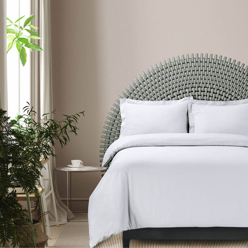 Cotton 170-GSM Flannel Solid or Printed Oversized Duvet Cover Set - White - King
