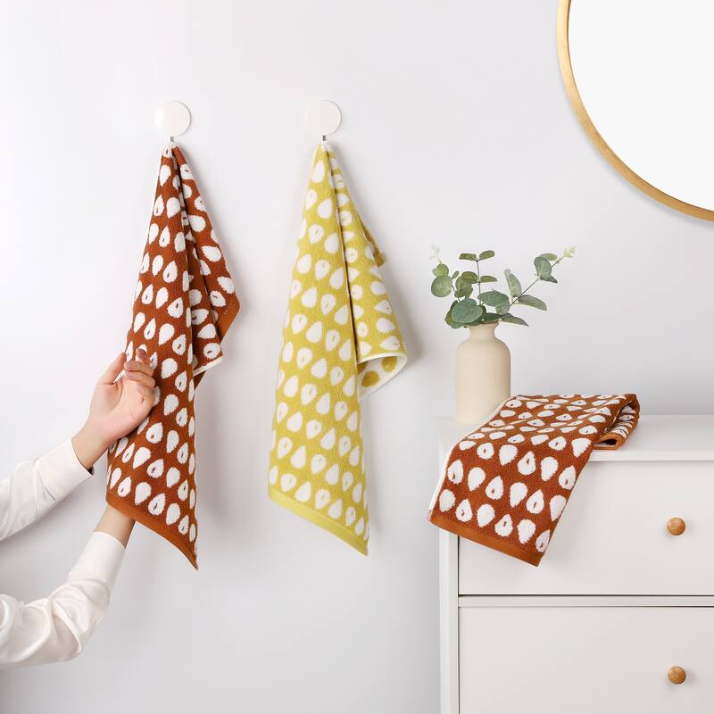 Cute Cartoon Hand Towel Set, 14" x 30" Pure Cotton Hand Towels, Soft Absorbent Decorative Towels for Home, Bathroom - Yellow - 2 Pack