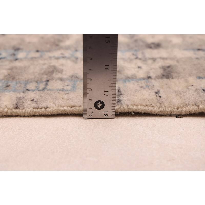 ECARPETGALLERY Hand-knotted Jules Serapi Ivory Wool Rug - 8'2 x 9'10