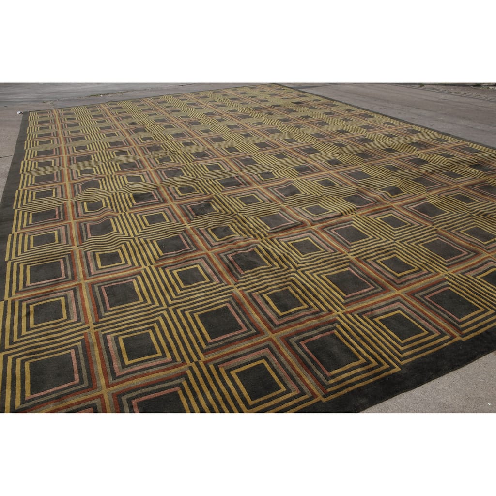 Hand Knotted Olive Tibetan Wool Modern Oriental Area Rug (Palace) - 17' 7'' x 25' 6''