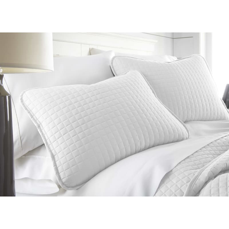 Oversized Solid 3-piece Quilt Set by Southshore Fine Linens
