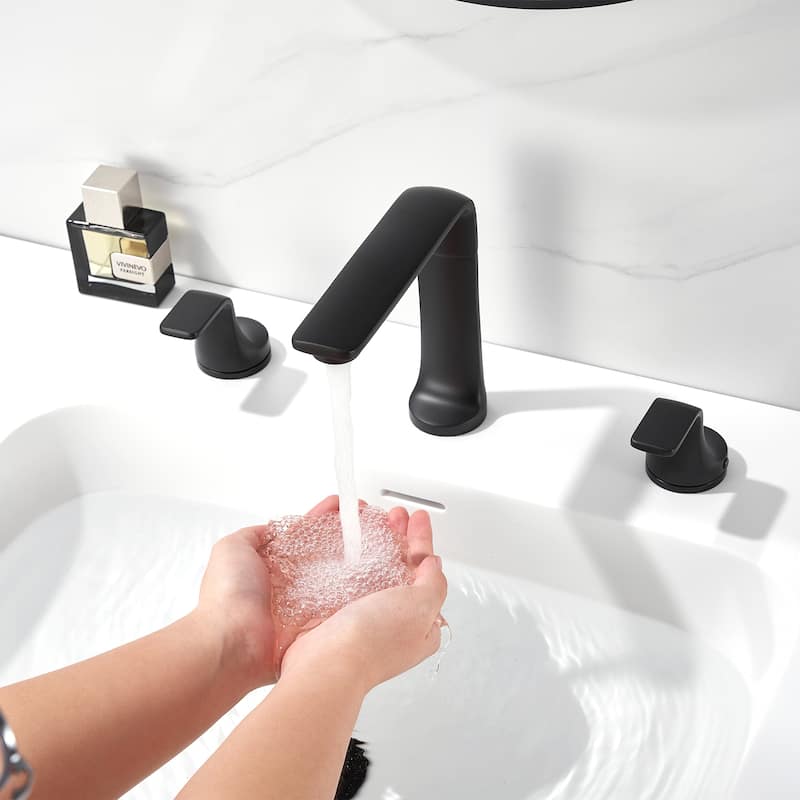 Varen 8 in. Widespread 2-Handle Bathroom Faucet with Drain