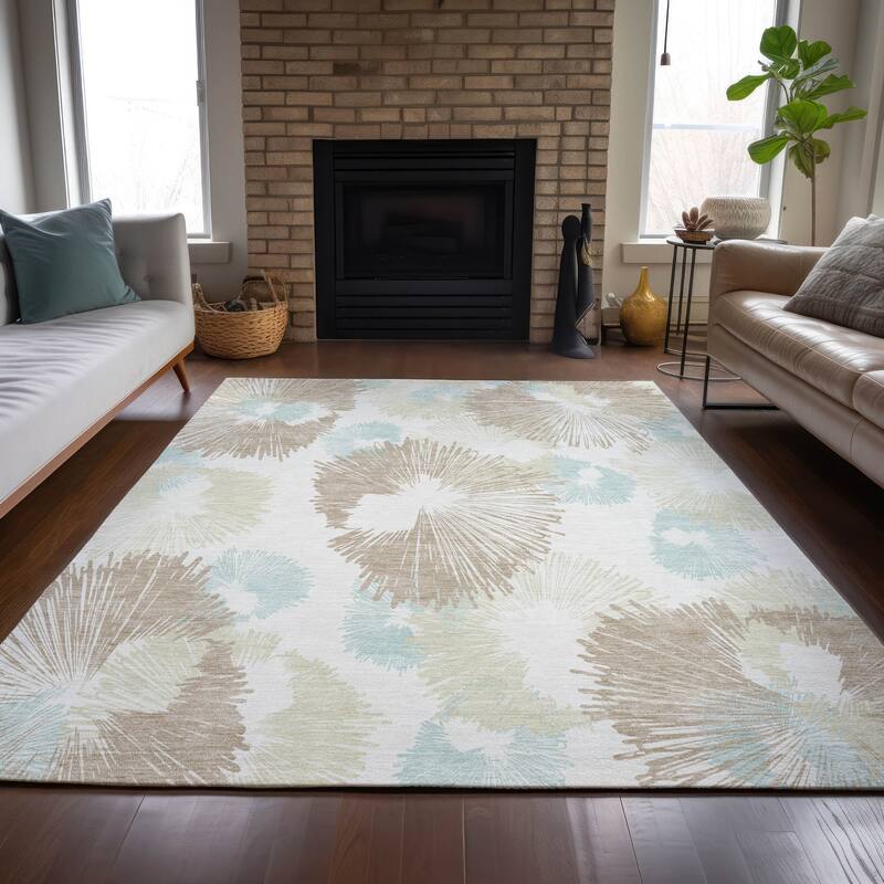 Machine Washable Indoor/Outdoor Modern Floral Chantille Rug