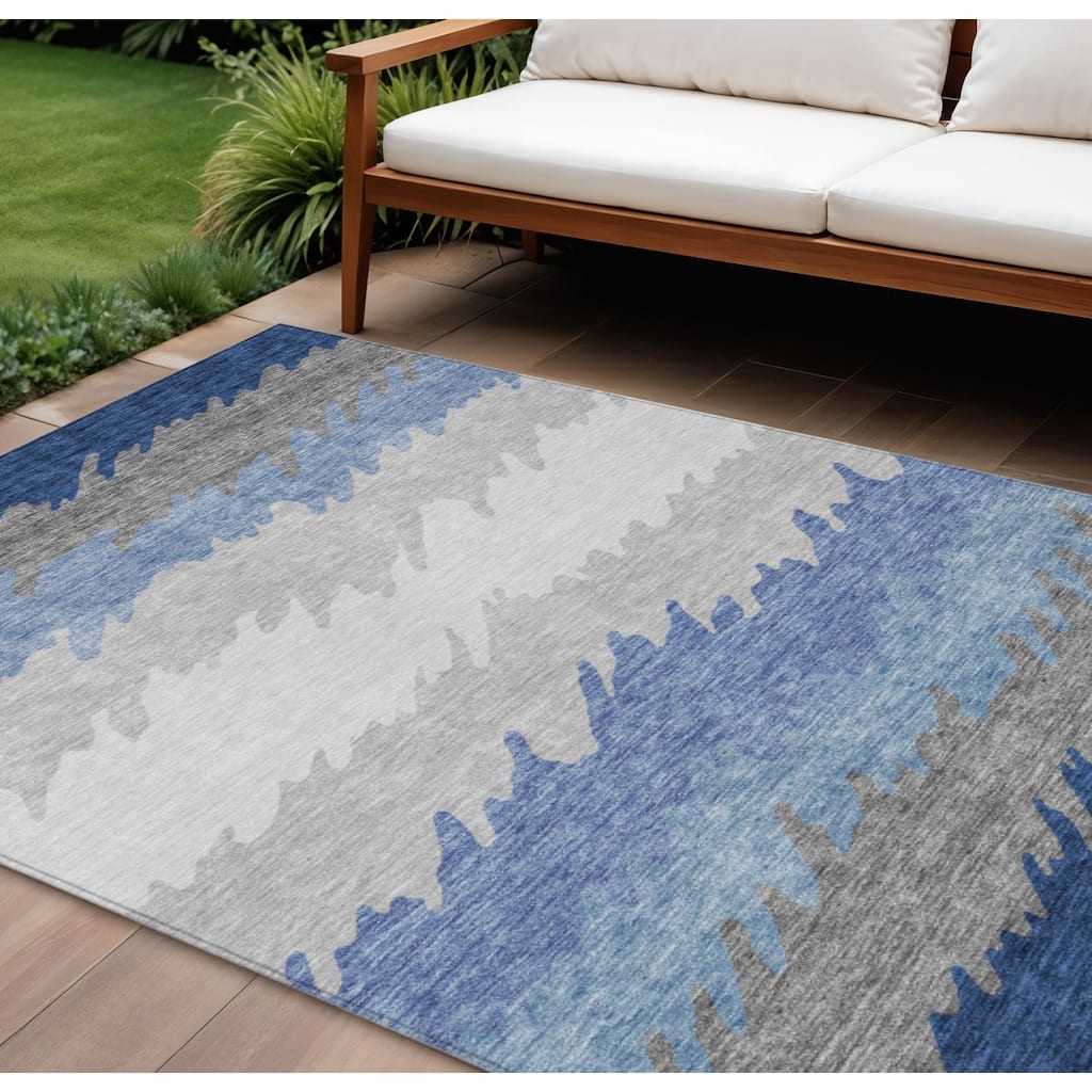 HomeRoots Striped Transitional Rectangle Outdoor Rug