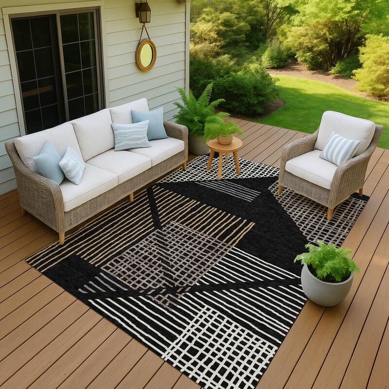 Machine Washable Indoor/ Outdoor Casual Contemporary Chantille Rug - Black - 9' x 12'